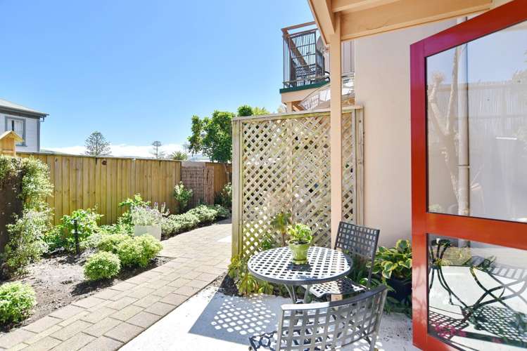 5e Church Street Akaroa_10