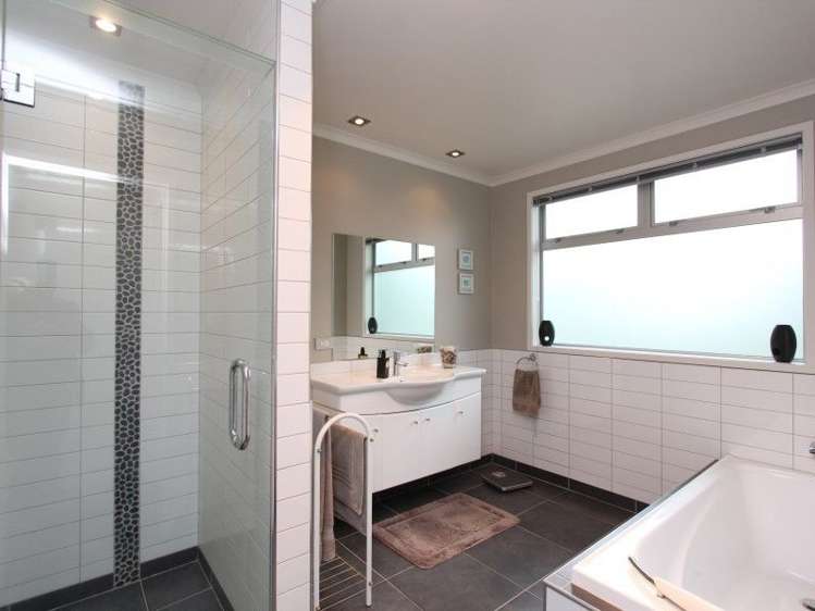 22a Montrose Place Highlands Park_10