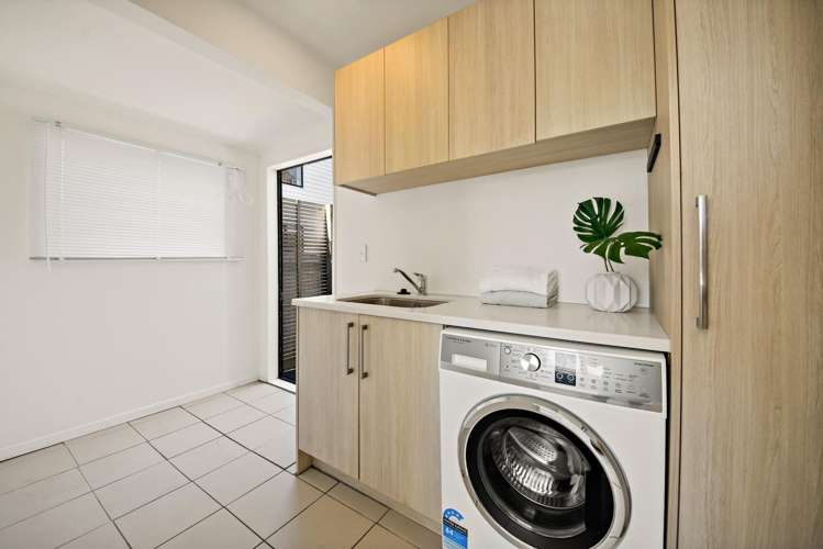 45 Fitzherbert Avenue West Harbour_39