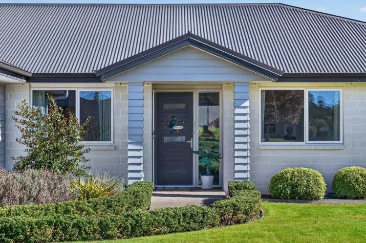 10 Coralie Place Lansdowne_17