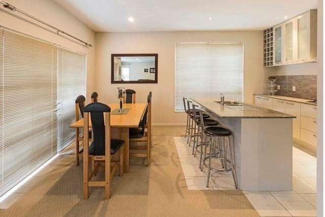 282 Murphys Road Flat Bush_2