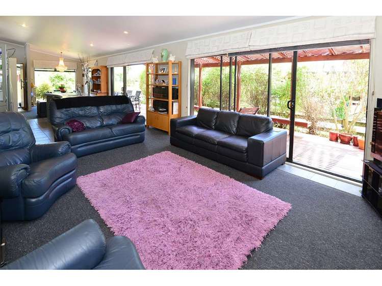 43a Springs Road Parakai_11