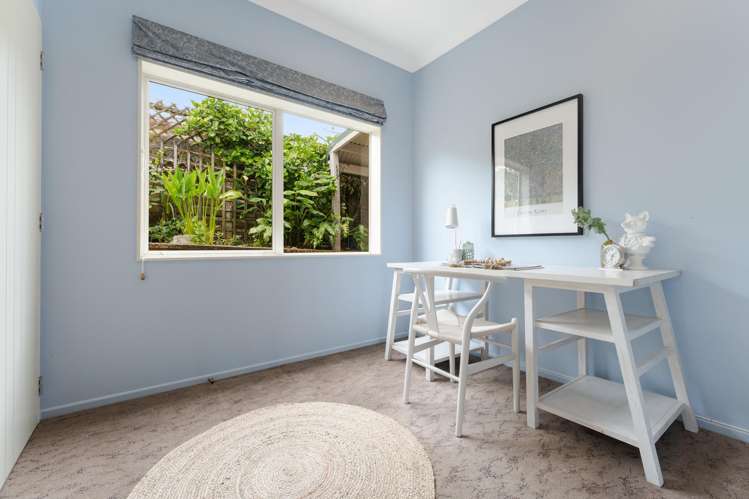 1 Greenstone Way Hairini_13