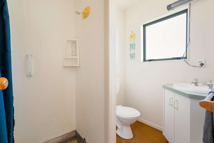 121 Beverley Terrace Whangamata_24