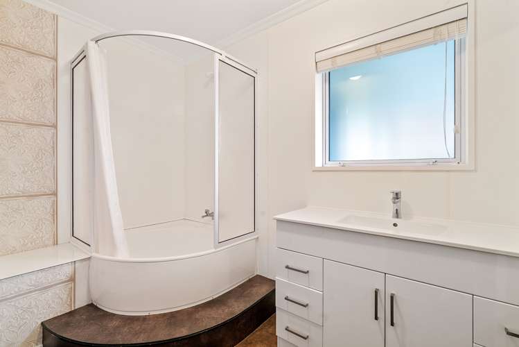 57 Parry Crescent Lake Hawea_14