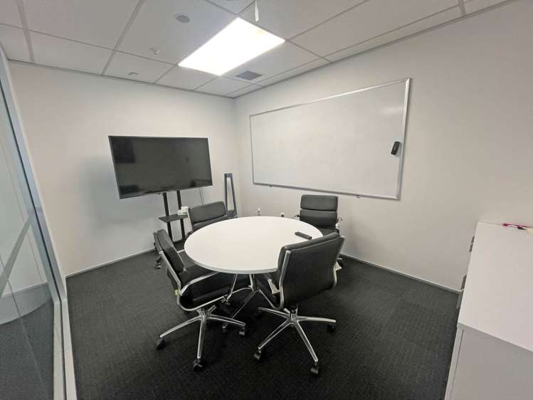 Level 1/8 Gloucester Park Road Onehunga_3