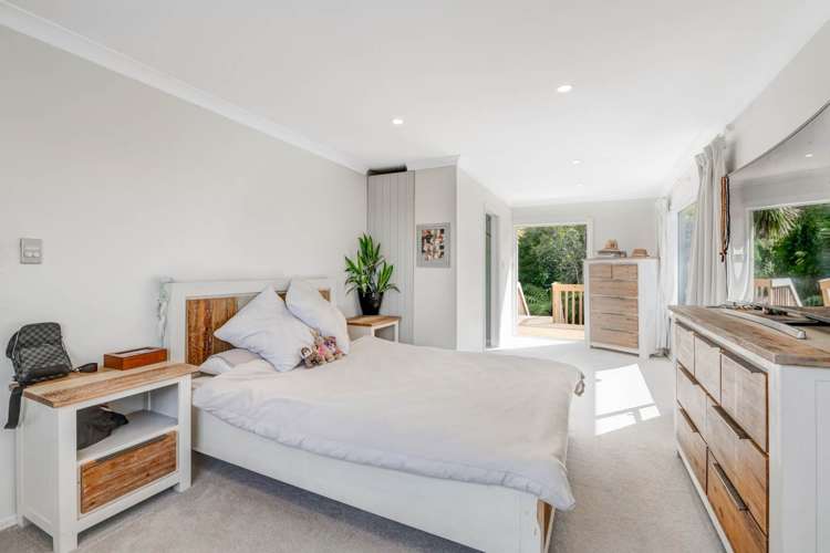 806a Beach Road Browns Bay_7