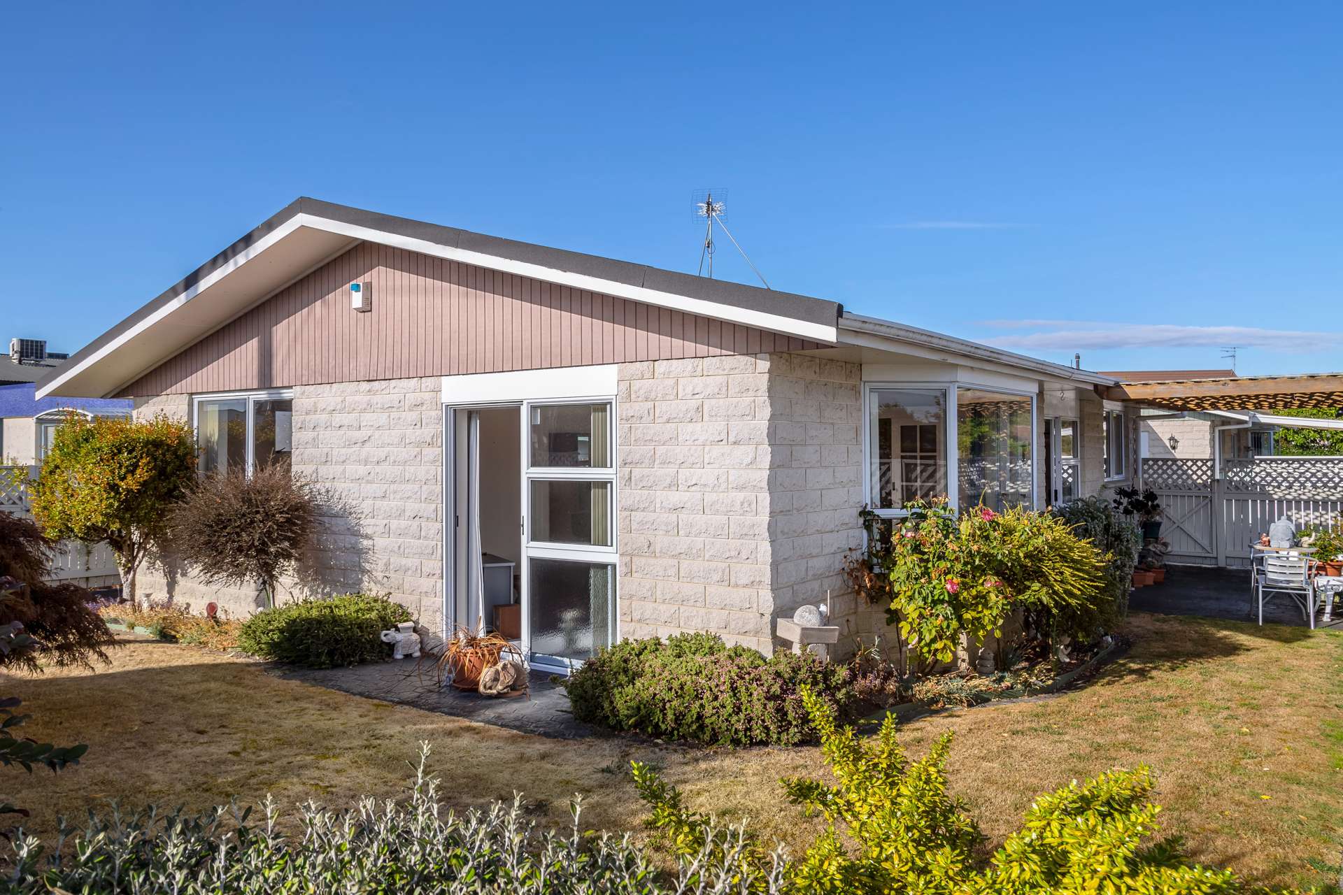 1a Miller Place Lyall Bay_0