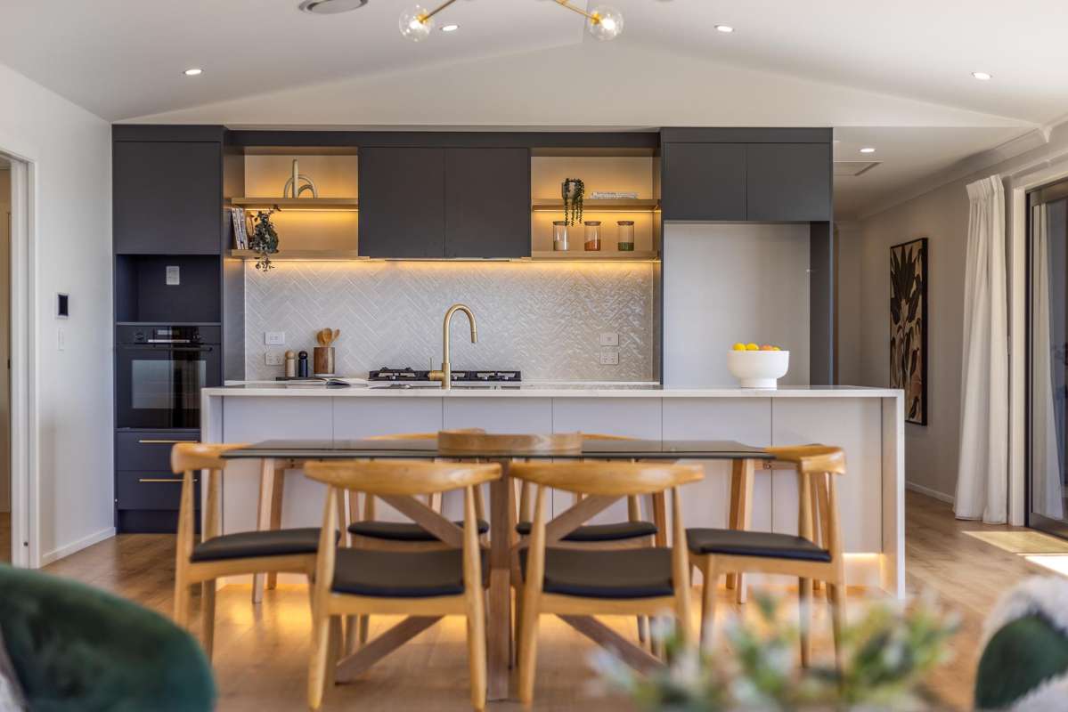 60B Queen Charlotte Drive_1