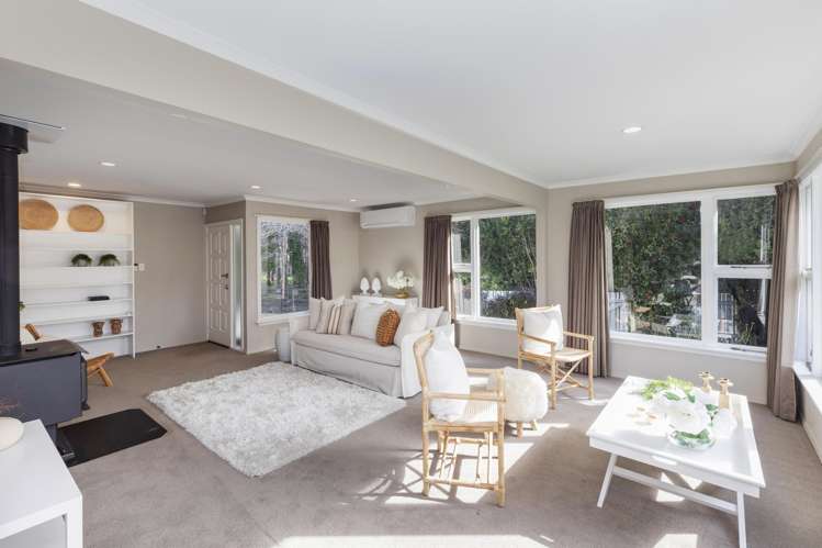 39 Hurunui Street Cracroft_5