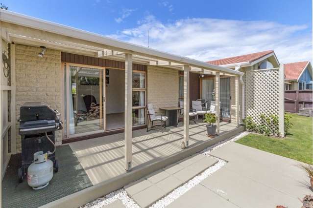 22 Gibson Drive Hornby_2