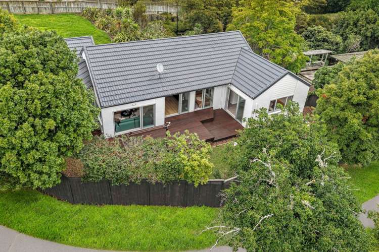 67 Fernhill Way Oteha_24