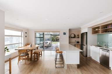 6 Lakeside Terrace_4