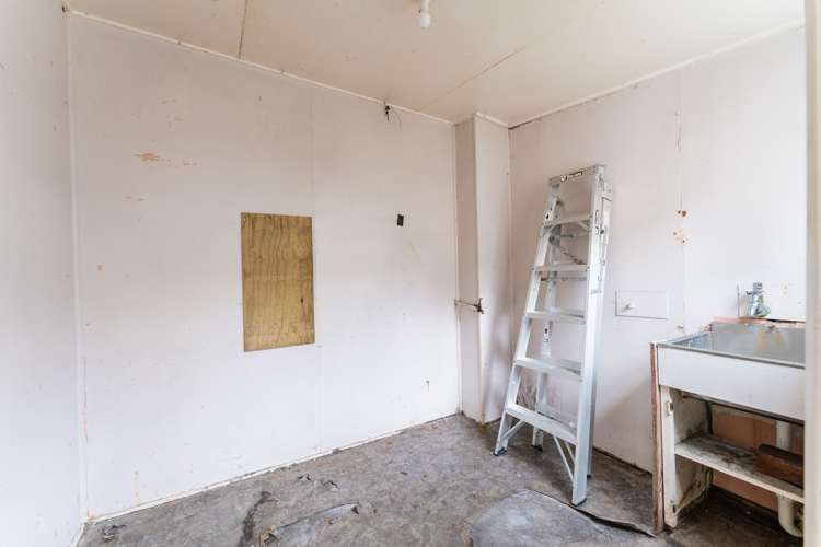 10 Cashel Street South Dunedin_22