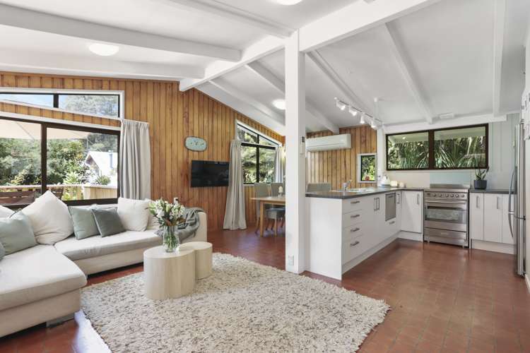 23 Western Road Laingholm_3