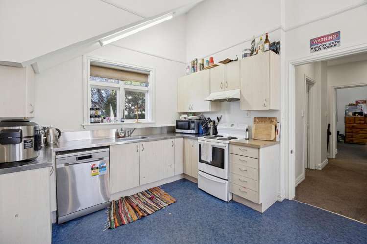 182 Queen Street North Dunedin_14