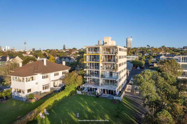 9/57 Sarsfield Street Herne Bay_1