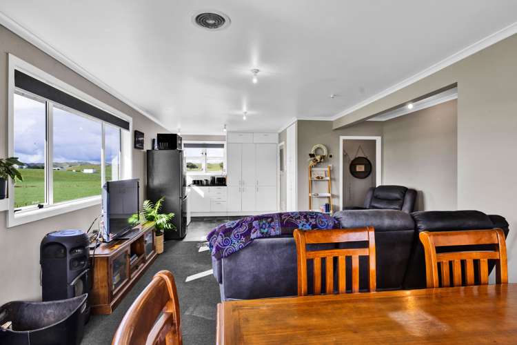 617 Rawhitiroa Road Eltham_11