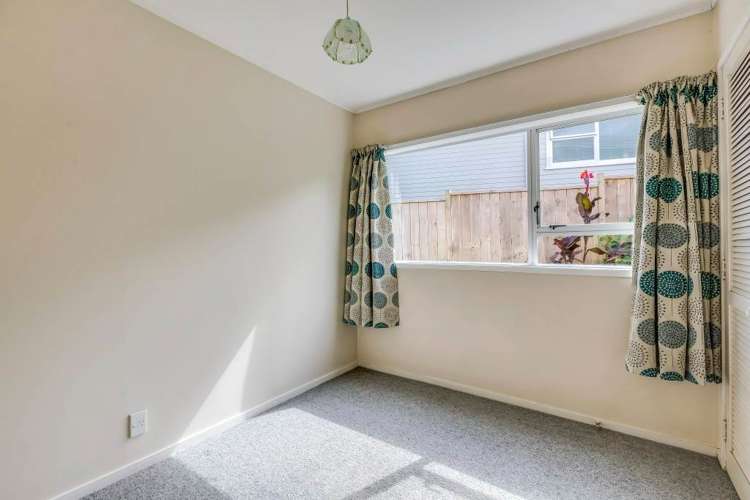 3/5 Mountbatten Avenue Hillcrest_9