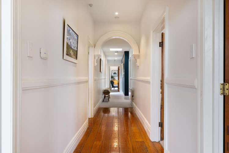 110 Office Road Merivale_12