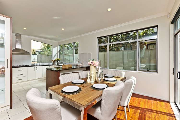 64 Medallion Drive Oteha_5