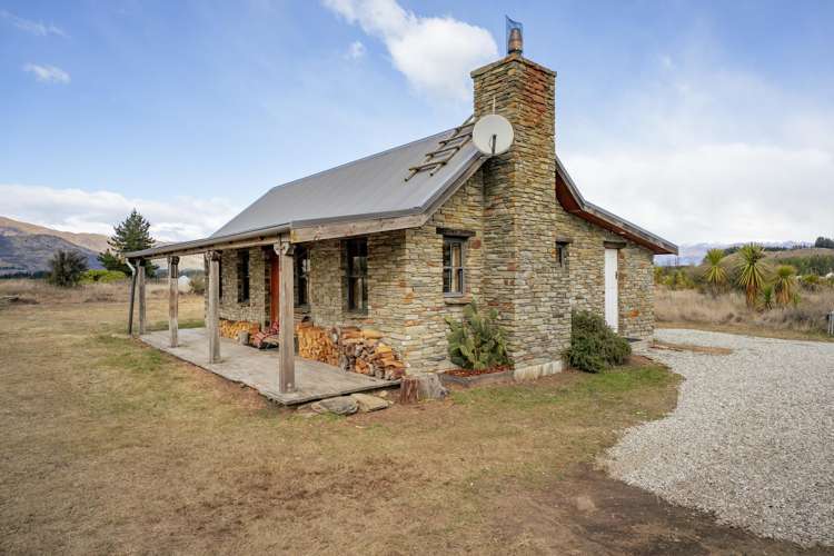 66 Te Awa Road Albert Town_16
