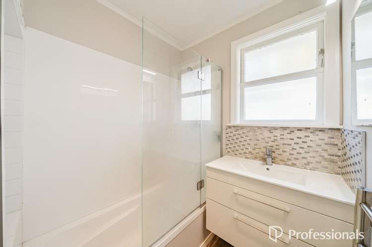 5 Delaney Drive Stokes Valley_15