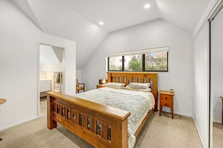 1 Parkwood Crescent Gulf Harbour_12