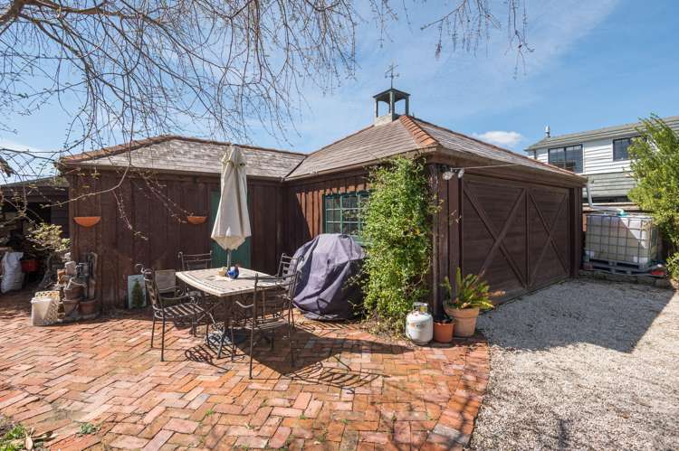 14 Aldinga Avenue Stoke_17