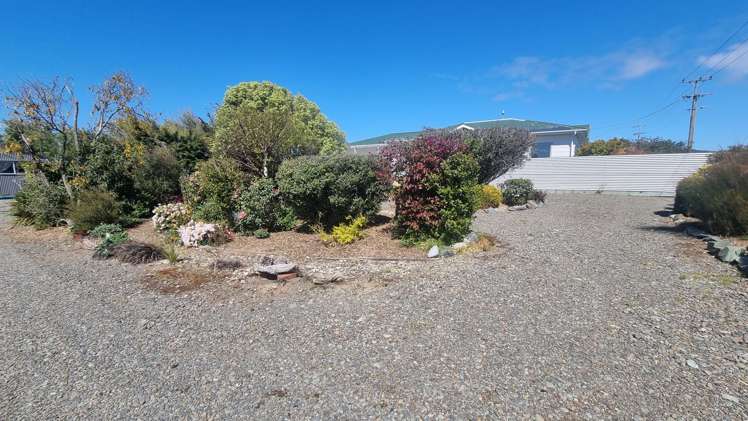 9 Bath Road Riverton_13