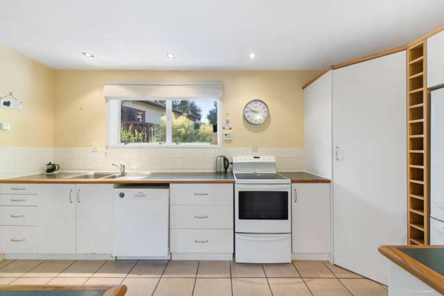 1/42 Atkinson Road Titirangi_3