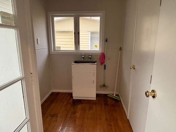 54 Smythe Road Henderson_10