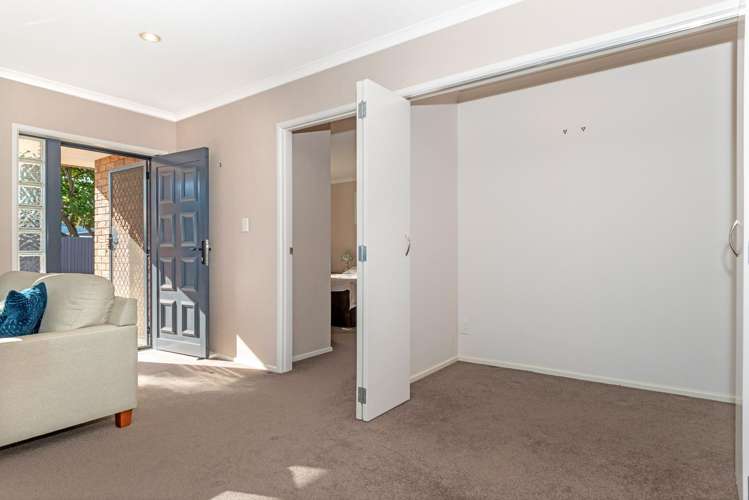 26 Leon Street Riverdale_10