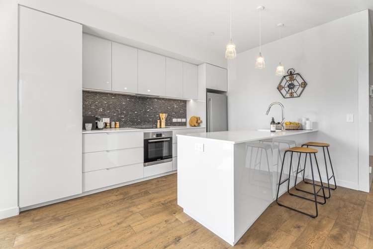 104/223B Green Lane West Epsom_6