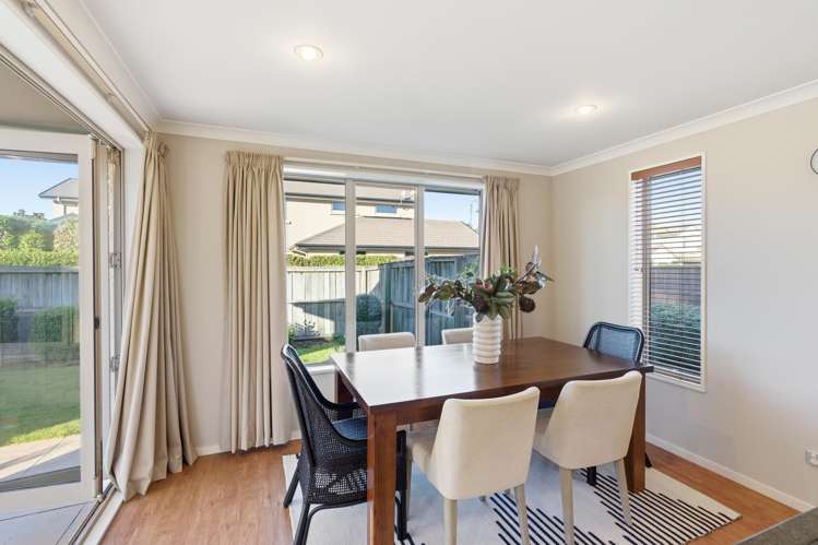 25 Applefield Court_4