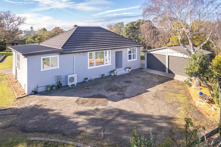 89 Great North Road Saint Johns Hill_23