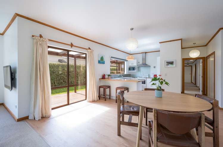 20 Lobank Place Richmond_7