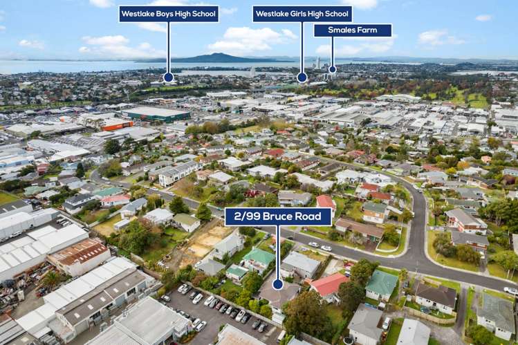 2/99 Bruce Road Glenfield_5