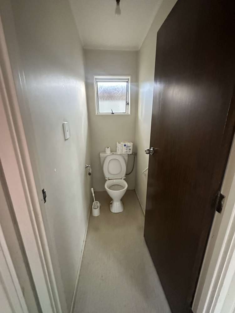 2/60b Swanson Road Henderson_14