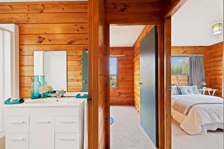 2/962 East Coast Road Northcross_13