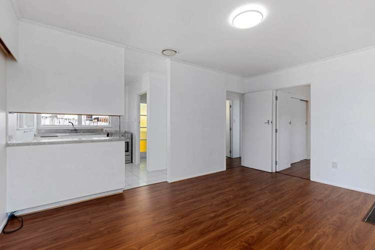 2/63 Ellice Road Totara Vale_7