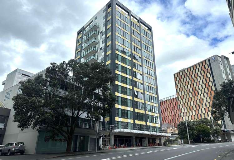 100 Anzac Ave_0