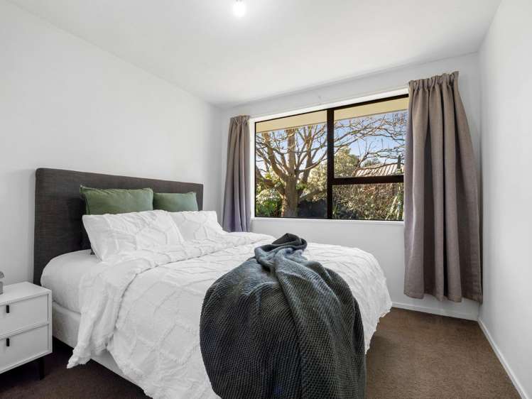 2/4 Banks Street Templeton_6