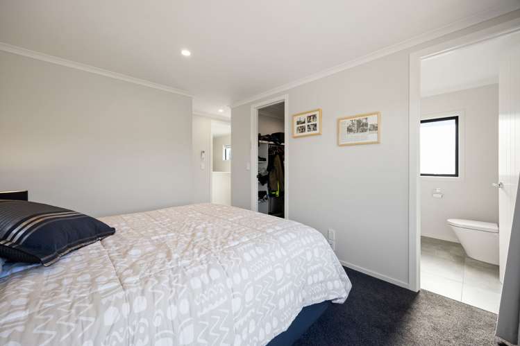 69 Waireka Road Rototuna North_19