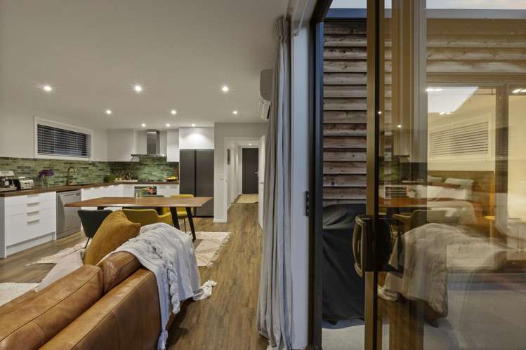 33 Dewar Street Dalefield/Wakatipu Basin_10