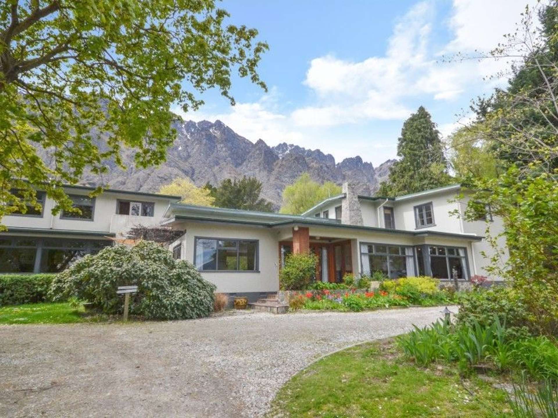 595 Kingston Road Jacks Point_0