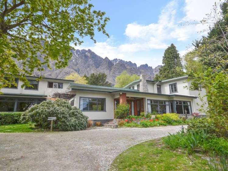 595 Kingston Road Jacks Point_0