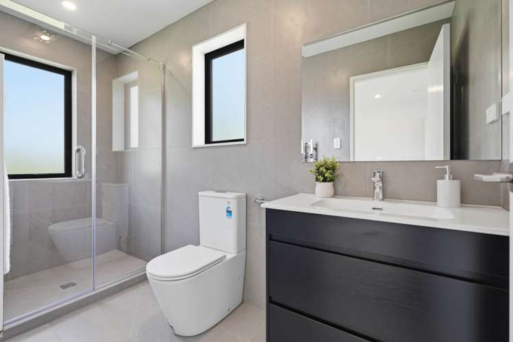 14D Eastglen Road Glen Eden_11