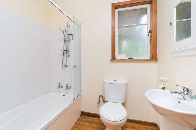 77 Rugby Street Awapuni_10