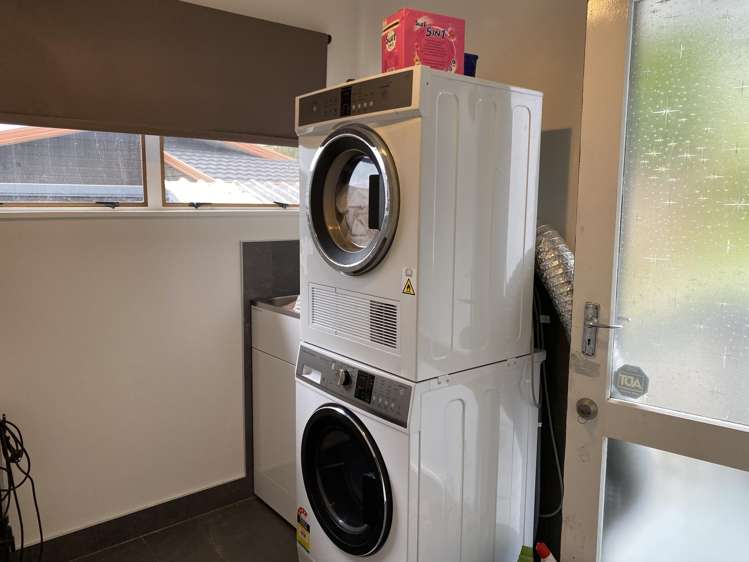 42 James Cook Drive, Welcome Bay_10